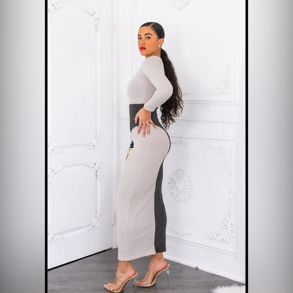 12. Color block Long Sleeve Bodycon Maxi Dress - Picture 7 of 9